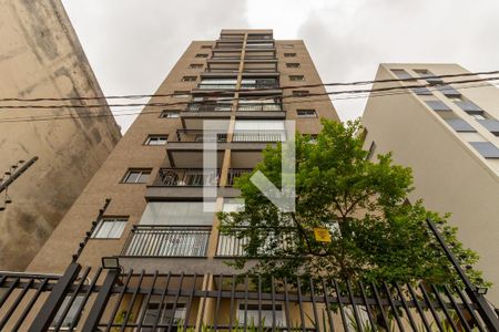 Studio para alugar com 27m², 1 quarto e sem vaga Studio para alugar com 27m², 1 quarto e sem vagaFachada