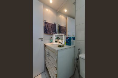 Apartamento para alugar com 100m², 2 quartos e 2 vagasBanheiro da Suíte 1