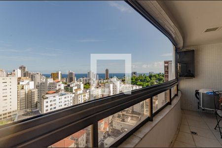 Vista da varanda de apartamento para alugar com 2 quartos, 100m² em Barra, Salvador