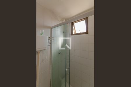 Apartamento para alugar com 100m², 2 quartos e 2 vagasBanheiro de Serviço