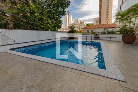 Apartamento para alugar com 100m², 2 quartos e 2 vagasÁrea comum - Piscina