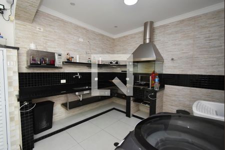 Casa à venda com 200m², 2 quartos e 3 vagasLavanderia/Churrasqueira 
