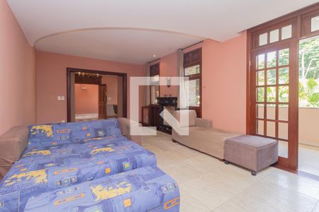 Sala 1 de casa à venda com 4 quartos, 473m² em Cidade Nova, Belo Horizonte