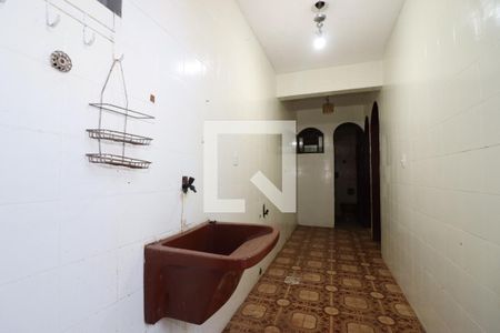 Casa para alugar com 200m², 2 quartos e 1 vagaÁrea de Serviço