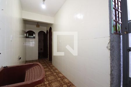 Casa para alugar com 200m², 2 quartos e 1 vagaÁrea de Serviço