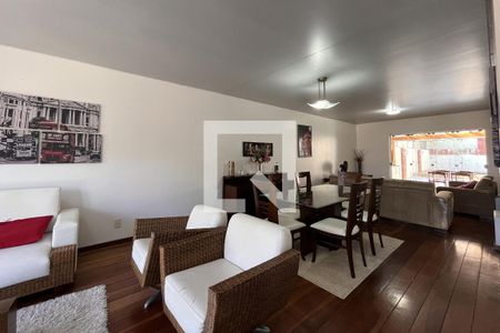 Sala 3 Ambientes de casa de condomínio para alugar com 4 quartos, 300m² em Espírito Santo, Porto Alegre