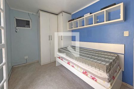 Casa de condomínio à venda com 300m², 4 quartos e 2 vagasQuarto 3