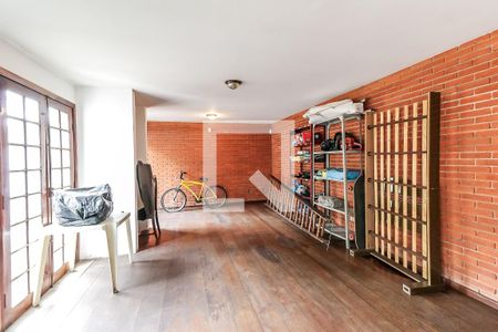 Casa à venda com 250m², 4 quartos e 4 vagasSalão