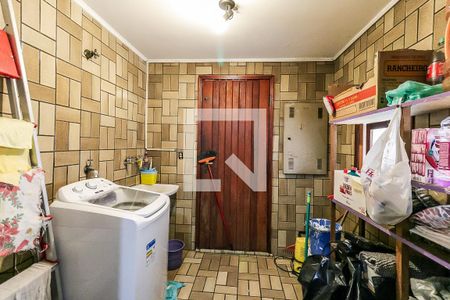 Casa à venda com 250m², 4 quartos e 4 vagasÁrea de Serviço