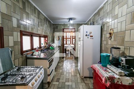Casa à venda com 250m², 4 quartos e 4 vagasCozinha