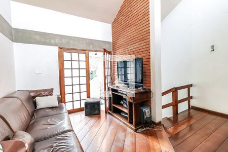 Casa à venda com 250m², 4 quartos e 4 vagasSala de Tv / Saleta
