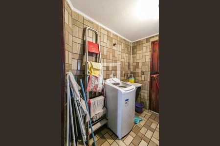 Casa à venda com 250m², 4 quartos e 4 vagasÁrea de Serviço