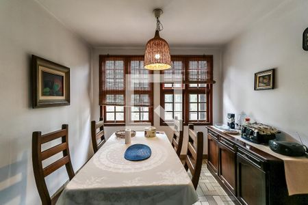 Casa à venda com 250m², 4 quartos e 4 vagasSala de Almoço