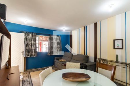 Sala de casa para alugar com 2 quartos, 328m² em Jardim Rosa de Franca, Guarulhos