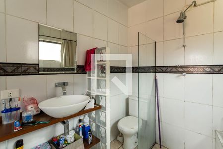 Banheiro da Suíte 1 de casa à venda com 2 quartos, 328m² em Jardim Rosa de Franca, Guarulhos