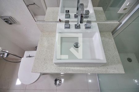 Apartamento para alugar com 500m², 4 quartos e 6 vagasBanheiro da Suíte 1