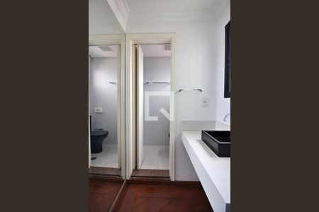 Apartamento para alugar com 500m², 4 quartos e 6 vagasBanheiro da Suíte 3