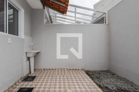 Casa de condomínio para alugar com 128m², 2 quartos e 1 vagaÁrea de Serviço