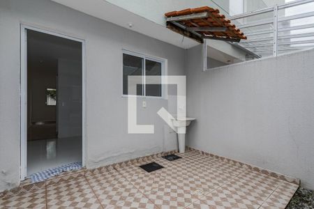 Casa de condomínio para alugar com 128m², 2 quartos e 1 vagaÁrea de Serviço