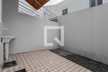 Casa de condomínio para alugar com 128m², 2 quartos e 1 vagaÁrea de Serviço
