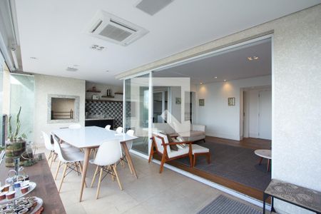 Varanda de apartamento para alugar com 3 quartos, 156m² em Vila Olímpia, São Paulo