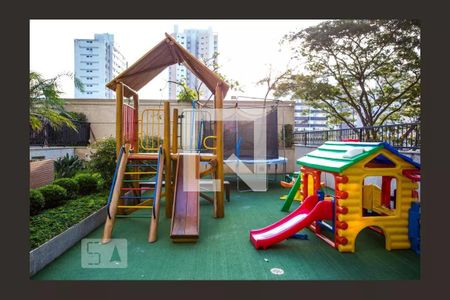 Apartamento para alugar com 156m², 3 quartos e 3 vagas Apartamento para alugar com 156m², 3 quartos e 3 vagasÁrea comum - Playground