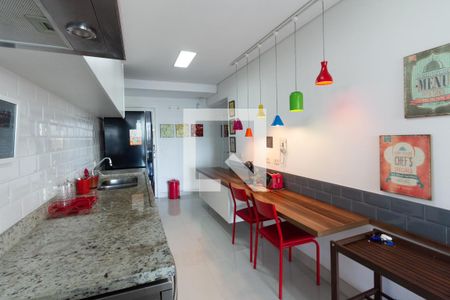 Apartamento para alugar com 156m², 3 quartos e 3 vagas Apartamento para alugar com 156m², 3 quartos e 3 vagasCozinha