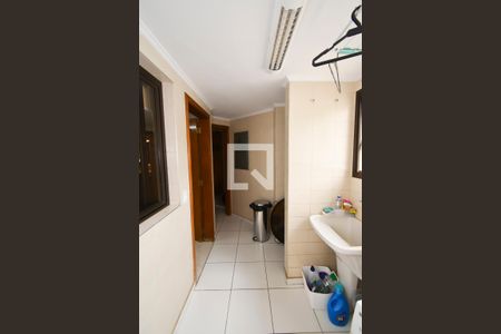 Apartamento à venda com 150m², 3 quartos e 2 vagasLavanderia