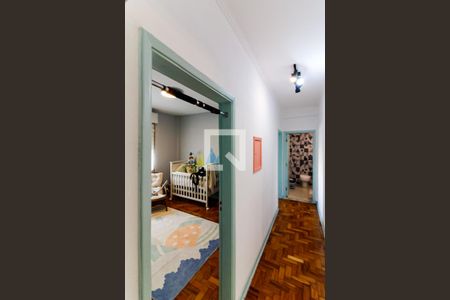 Corredor de apartamento à venda com 3 quartos, 85m² em Santa Teresinha, São Paulo