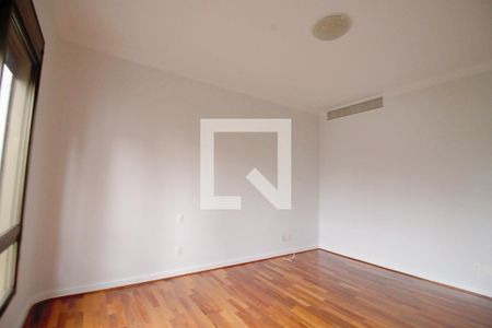 Apartamento para alugar com 568m², 4 quartos e 4 vagas Apartamento para alugar com 568m², 4 quartos e 4 vagasSuíte 4