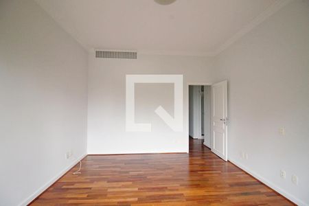 Apartamento para alugar com 568m², 4 quartos e 4 vagas Apartamento para alugar com 568m², 4 quartos e 4 vagasSuíte 4