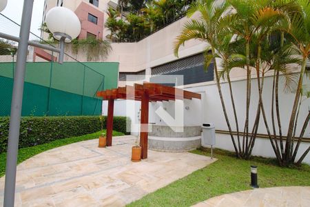 Apartamento para alugar com 568m², 4 quartos e 4 vagas Apartamento para alugar com 568m², 4 quartos e 4 vagasÁrea comum