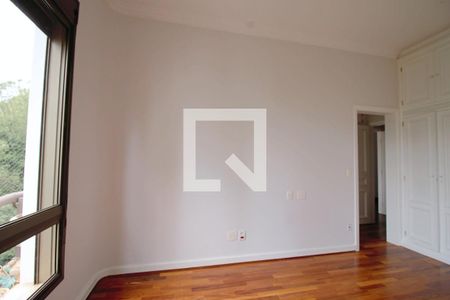 Apartamento para alugar com 568m², 4 quartos e 4 vagas Apartamento para alugar com 568m², 4 quartos e 4 vagasSuíte 2