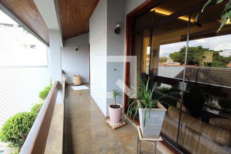 Varanda de casa para alugar com 4 quartos, 482m² em Vila Lucia, São Paulo