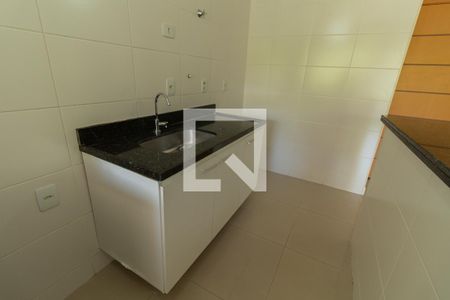 Apartamento à venda com 69m², 2 quartos e 1 vagaCozinha