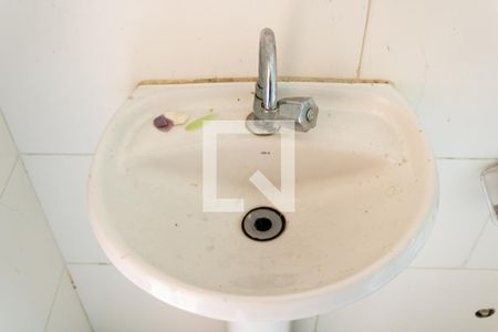 Casa para alugar com 90m², 2 quartos e 2 vagas Casa para alugar com 90m², 2 quartos e 2 vagasBanheiro