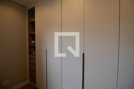 Apartamento para alugar com 68m², 2 quartos e 1 vagaSuíte