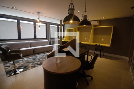 Apartamento para alugar com 68m², 2 quartos e 1 vagaÁrea comum - escritório