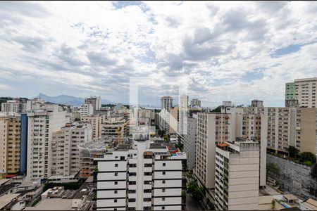 Sala de apartamento à venda com 4 quartos, 150m² em Ingá, Niterói