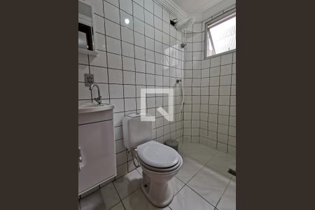 Apartamento para alugar com 70m², 3 quartos e 1 vaga Apartamento para alugar com 70m², 3 quartos e 1 vagaBanheiro da Suíte