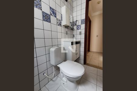 Apartamento para alugar com 70m², 3 quartos e 1 vaga Apartamento para alugar com 70m², 3 quartos e 1 vagaBanheiro