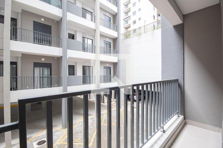 Sacada e área de serviço de apartamento para alugar com 1 quarto, 32m² em Centro, Osasco