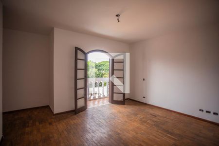 Casa à venda com 250m², 3 quartos e sem vagaSuíte