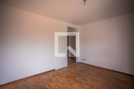 Casa à venda com 250m², 3 quartos e sem vagaSuíte