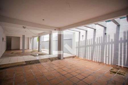 Casa à venda com 250m², 3 quartos e sem vagaGaragem