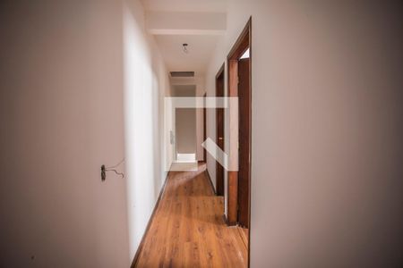 Casa à venda com 250m², 3 quartos e sem vagaCorredor - Quartos