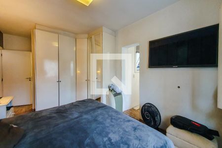 Casa à venda com 340m², 5 quartos e 3 vagasQuarto 3 Suite