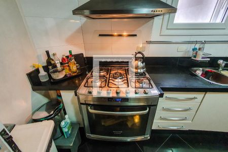 Casa à venda com 340m², 5 quartos e 3 vagasCozinha