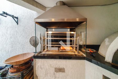 Casa à venda com 340m², 5 quartos e 3 vagasChurrasqueira