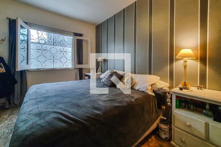 Casa à venda com 340m², 5 quartos e 3 vagasQuarto 3 Suite